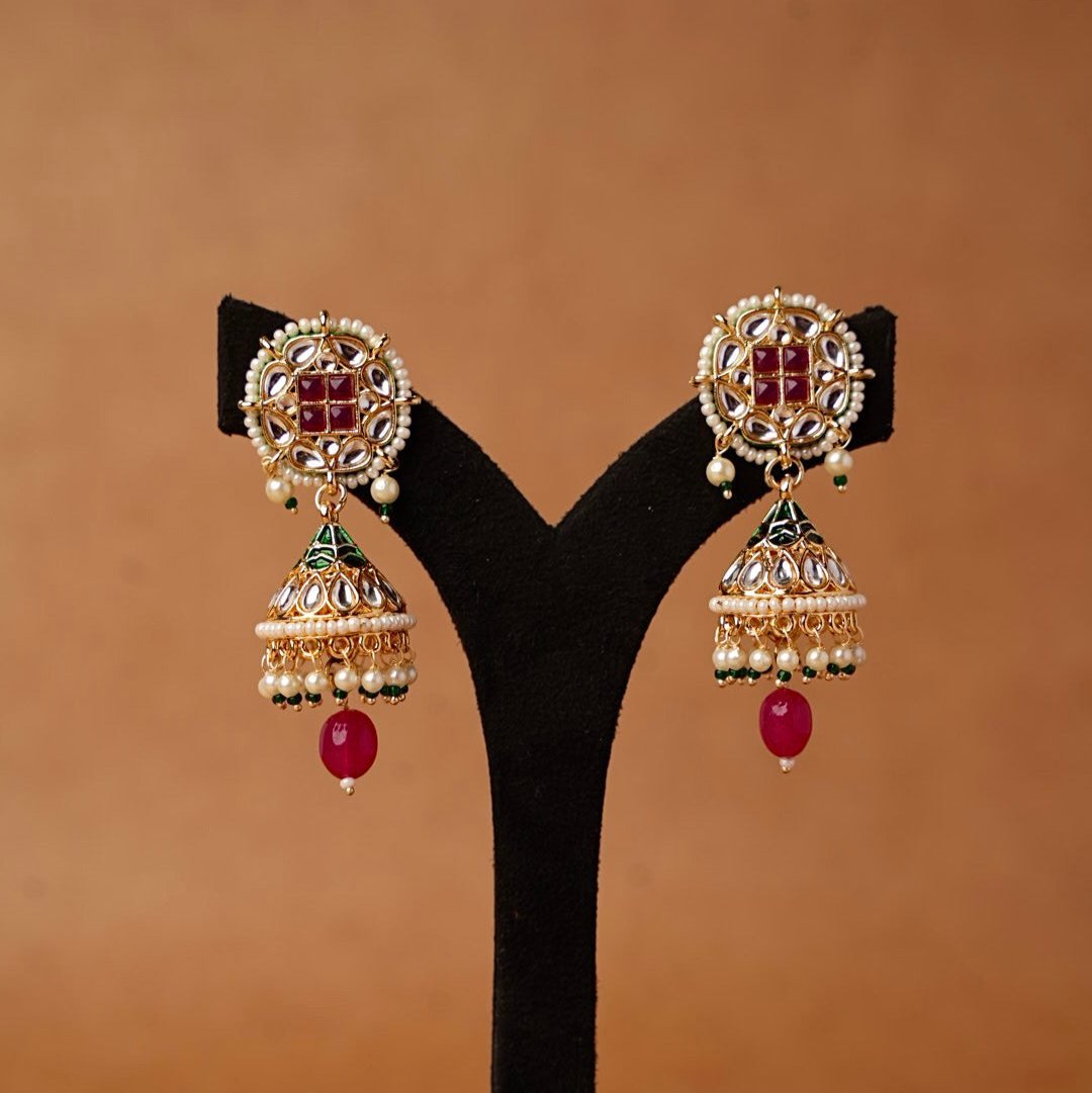 Small kundan jhumki earrings