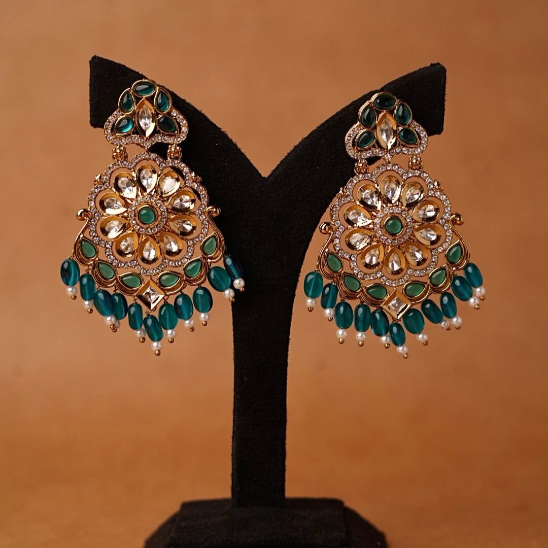 Kundan cut work jhumka